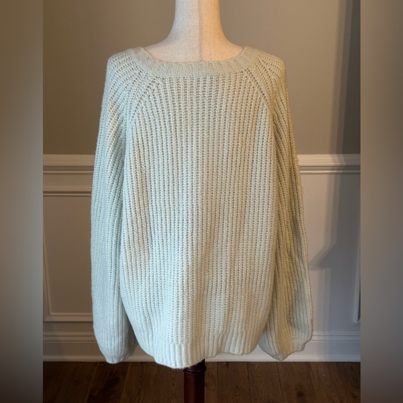 Savage x Fenty Fuzz Fit Knit Deep V-Neck Sweater Minty White size Large - Picture 6 of 14
